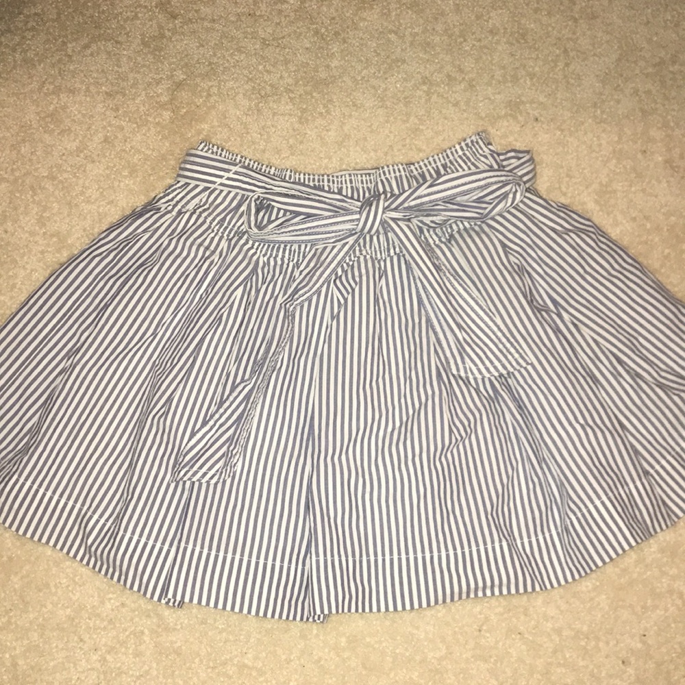 cute striped skirt